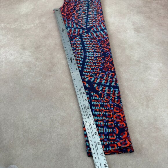 Lularoe Leggings • size tall & curvy • NWOT - Picture 6 of 7
